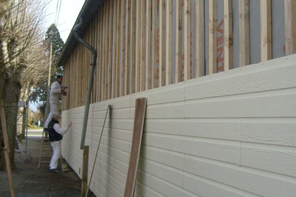 Professionnels – Bardage CanExel sur façade